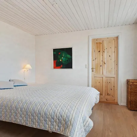 In With Wifi Дом отдыха *